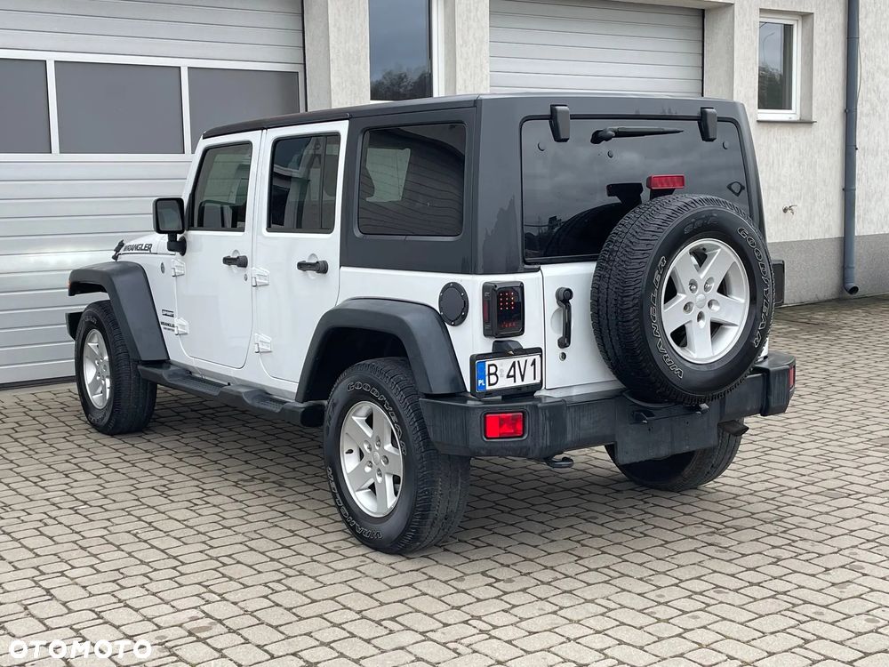 Jeep Wrangler 3.6 Unlim X - 4