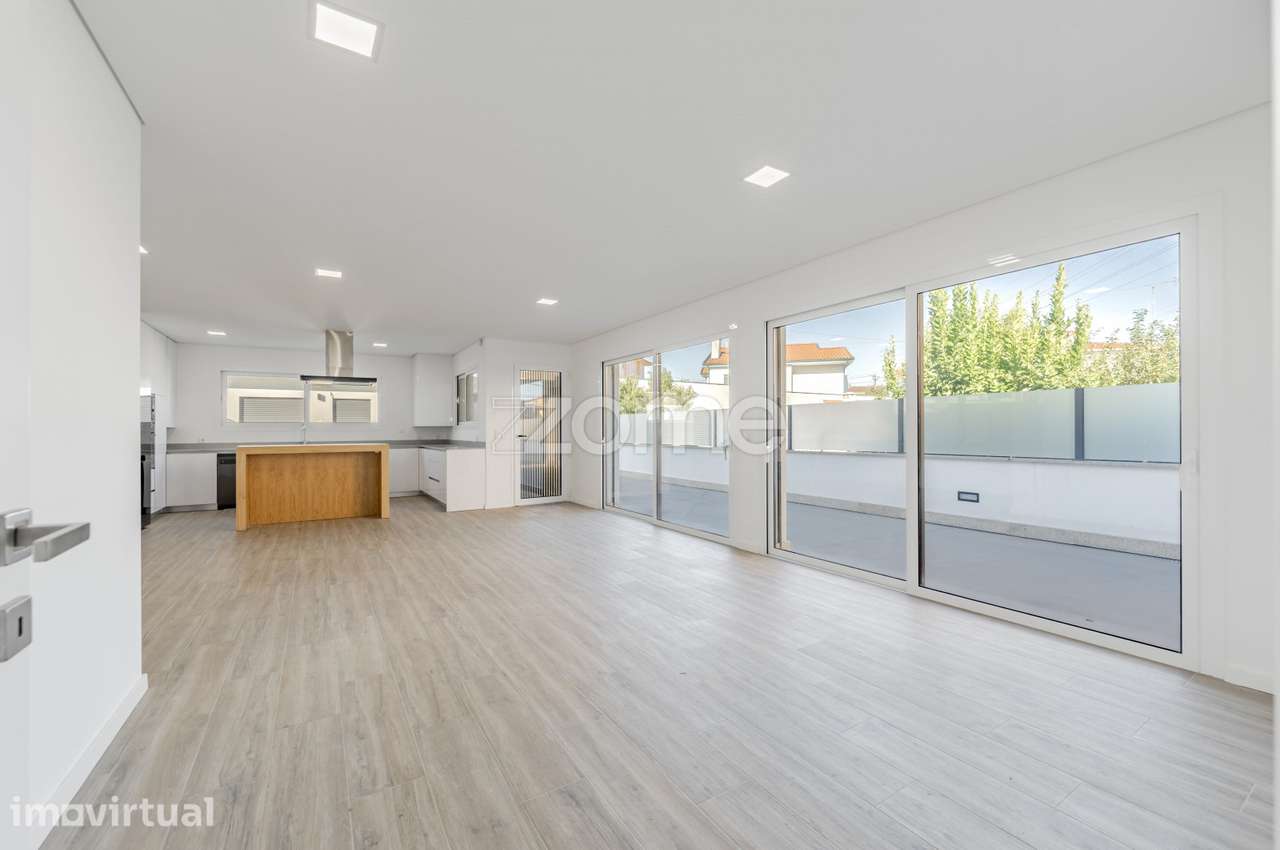 Moradia, 162 m², Merelim (São Pedro) e Frossos - Grande imagem: 5/38