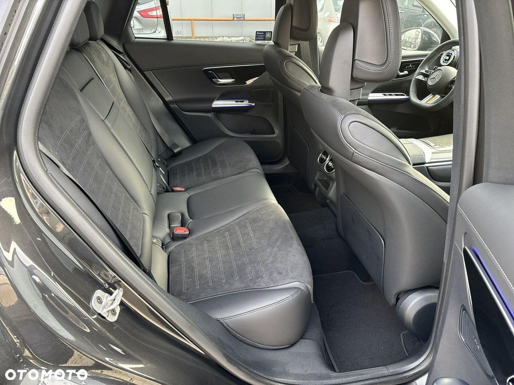 Mercedes-Benz GLC - 18