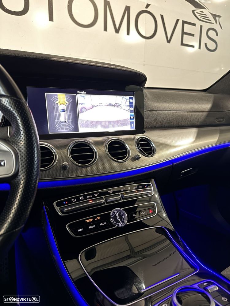 Mercedes-Benz E 300 de AMG Line - 17