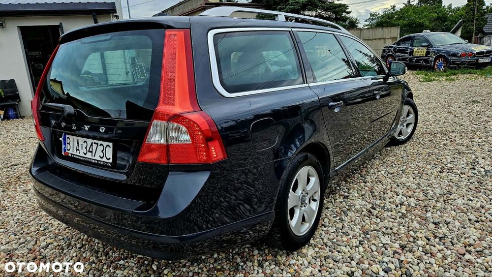 Volvo V70 - 3
