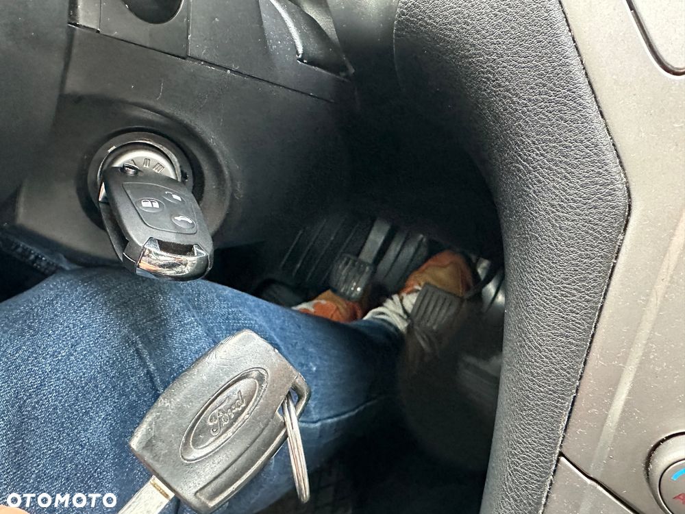 Ford Mondeo 2.0 TDCI Trend - 21