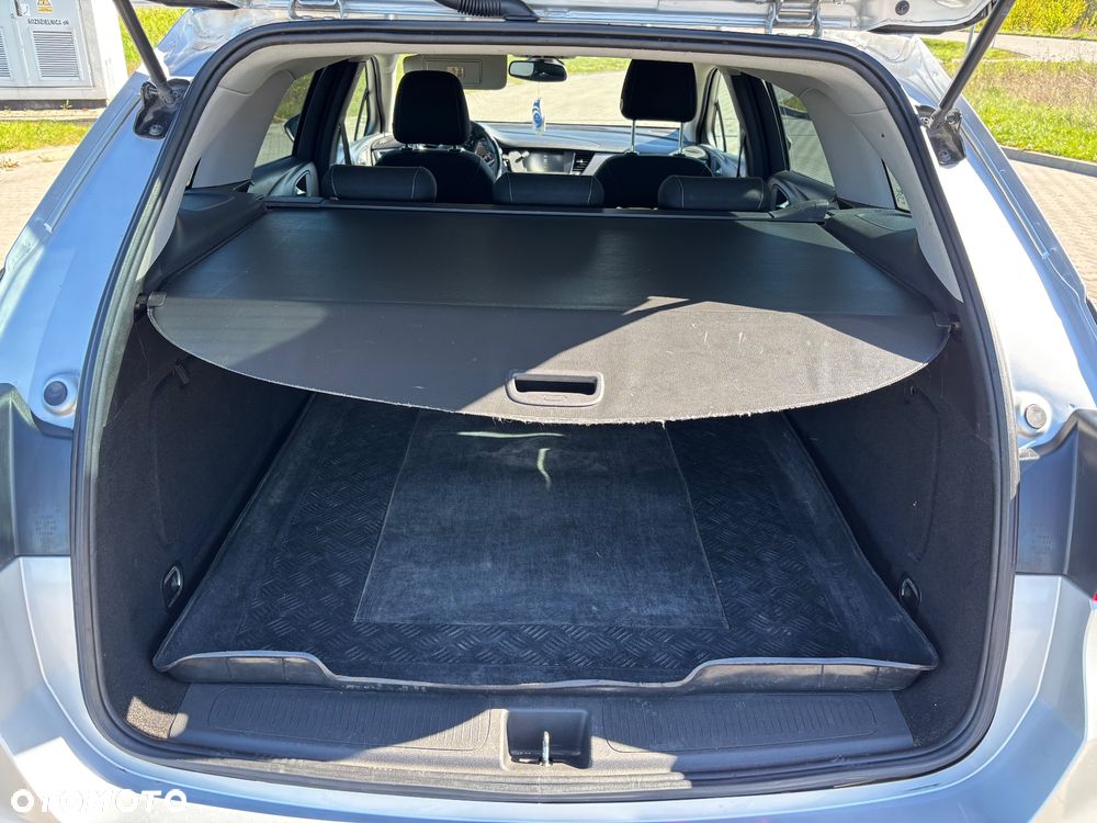 Opel Astra 1.6 CDTI Dynamic - 8