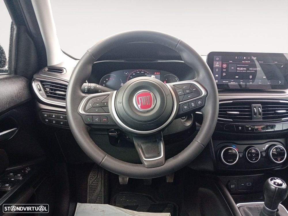 Fiat Tipo Cross 1.0 GSE T3 - 12