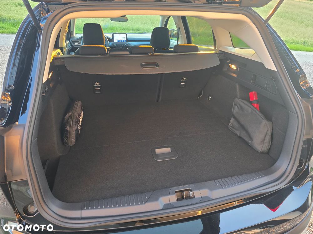 Ford Focus - 24