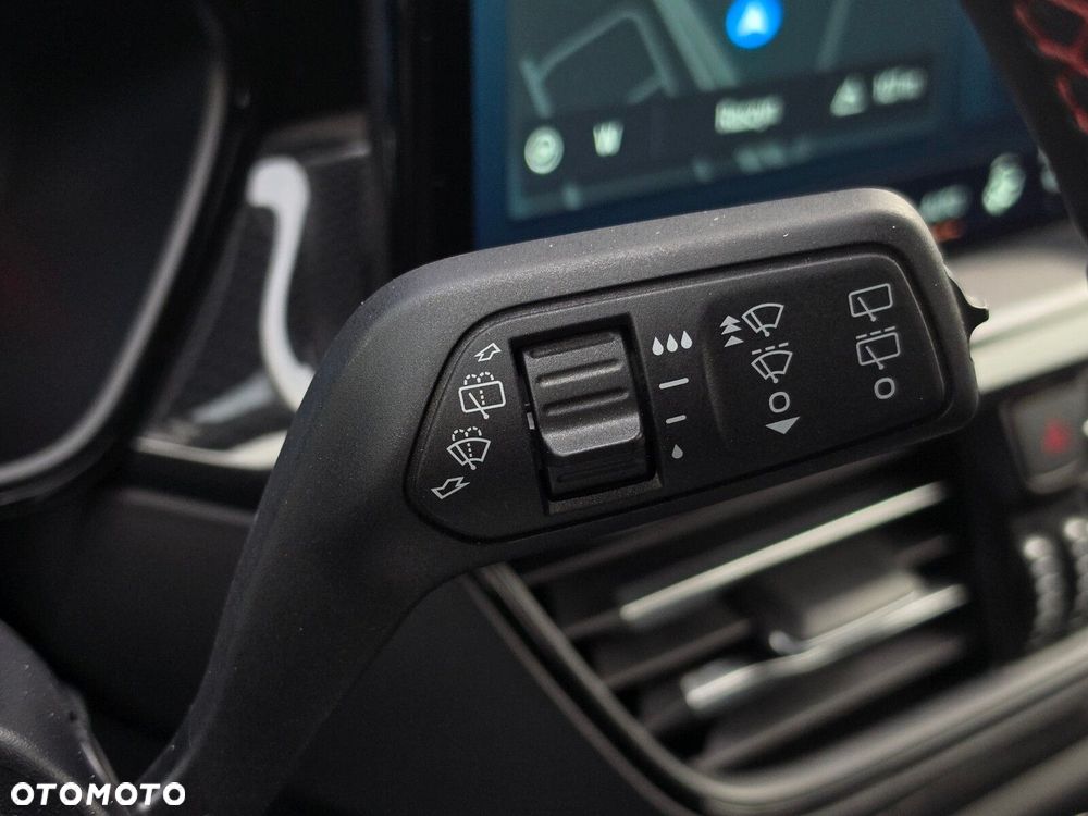 Ford Focus 1.0 EcoBoost mHEV ST-Line X - 22