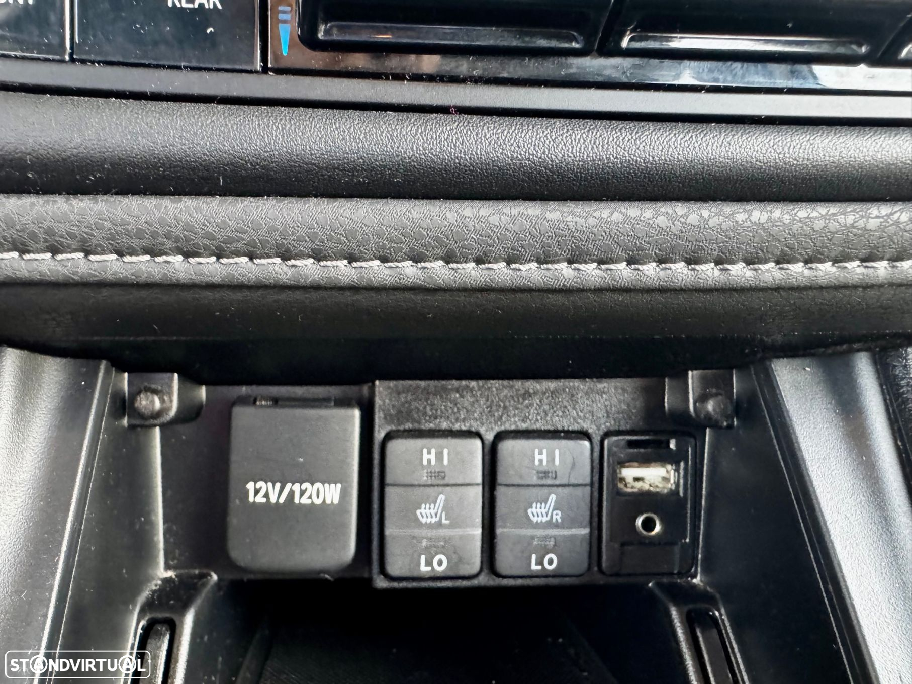 Toyota Auris 1.2T Exclusive - 21