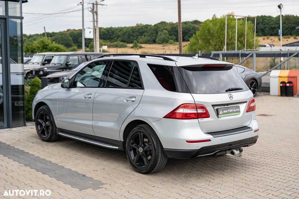 Mercedes-Benz ML 350 BlueTEC 4MATIC 7G-TRONIC - 12