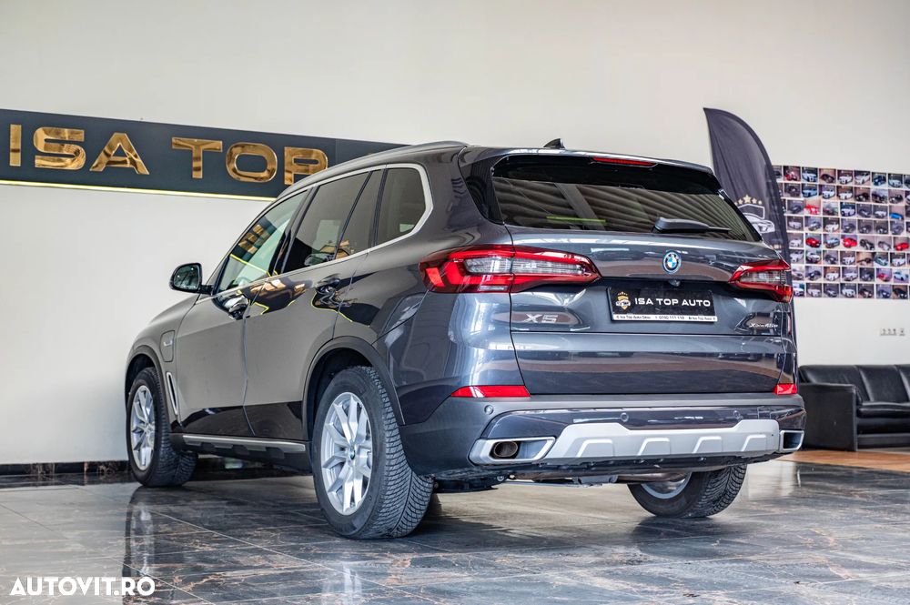 BMW X5 xDrive45e - 34