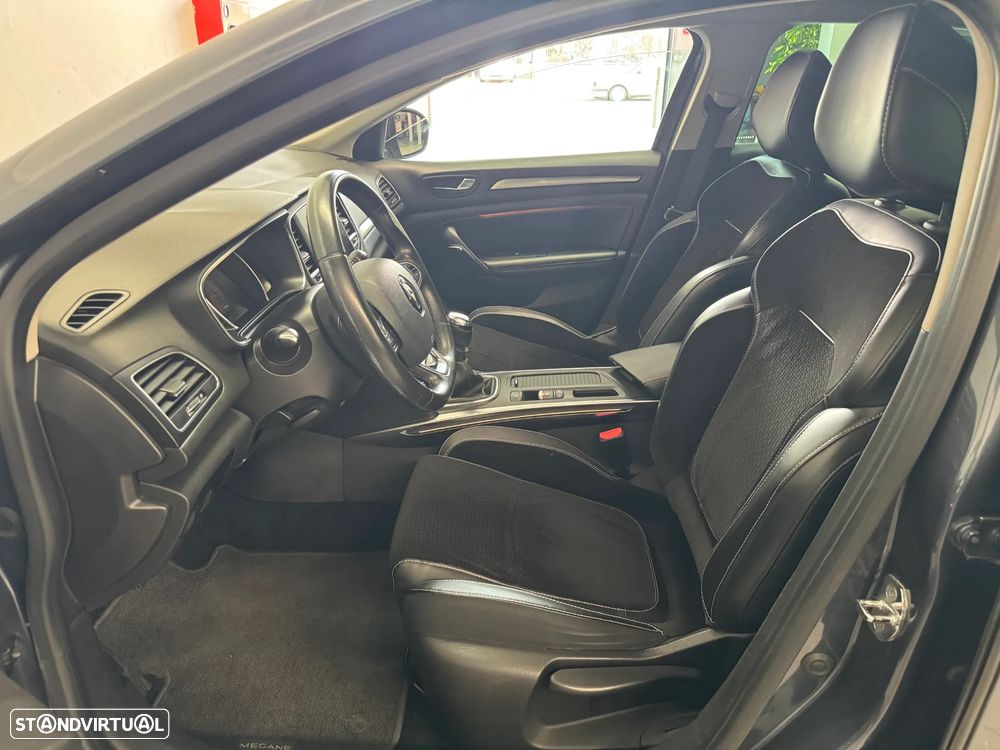 Renault Mégane 1.2 TCE Intens - 11
