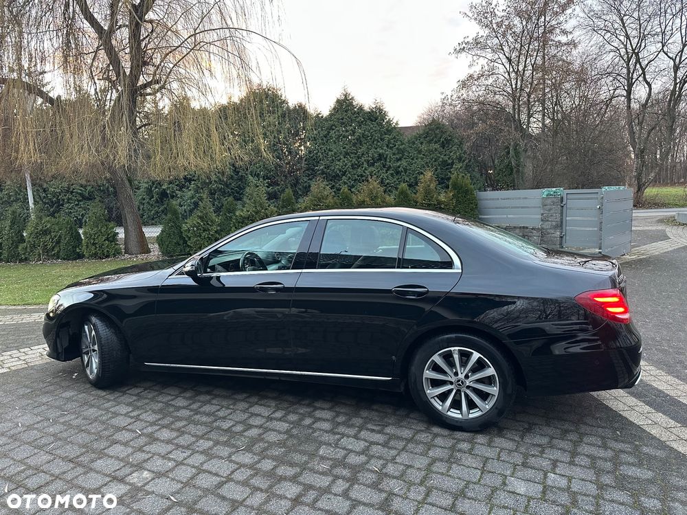 Mercedes-Benz Klasa E - 11