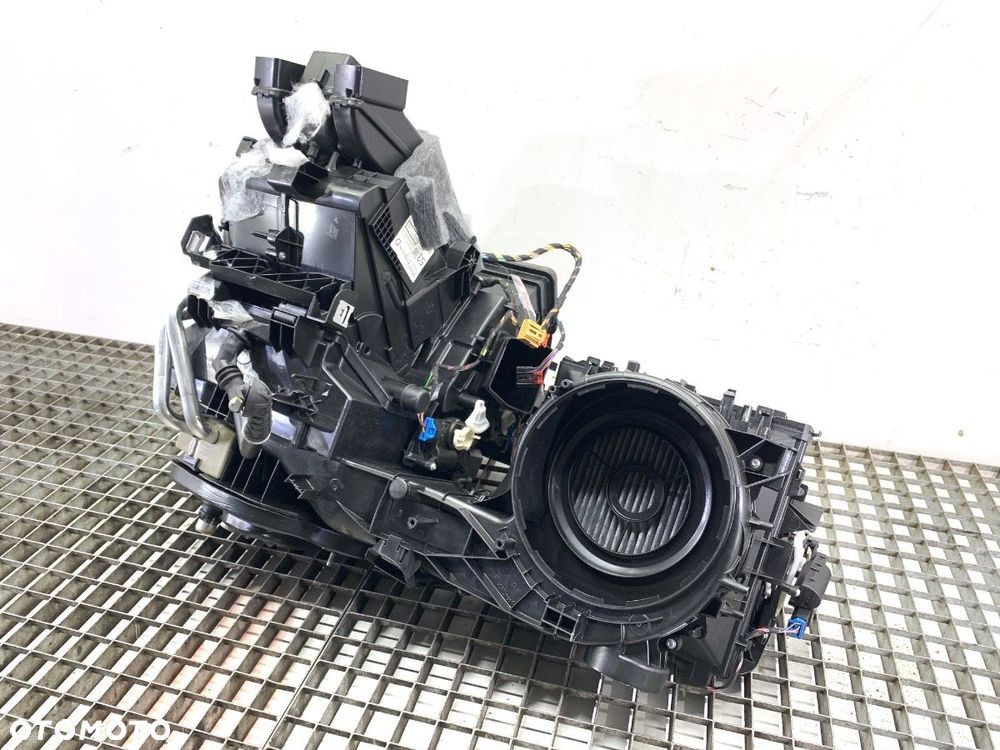 NAGRZEWNICA KOMPLETNA KOMBAJN  SKODA OCTAVIA IV Combi (NX5) 2019 - 2022 2.0 TDI 110 kW [150 KM] olej - 5