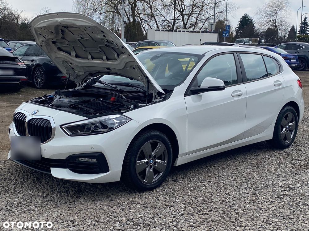 BMW Seria 1 118i - 5