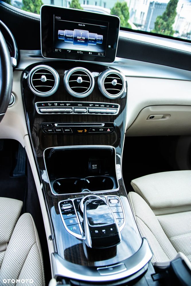 Mercedes-Benz GLC 220 d 4-Matic - 12