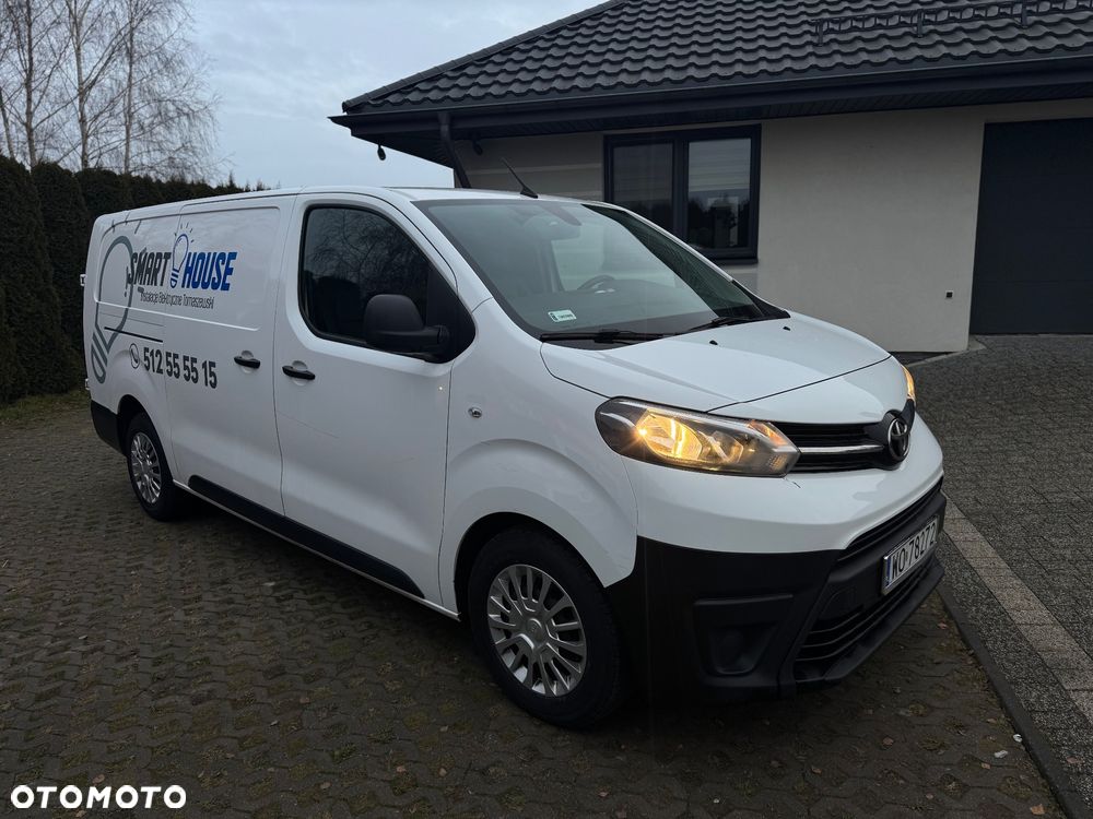 Toyota Proace - 1