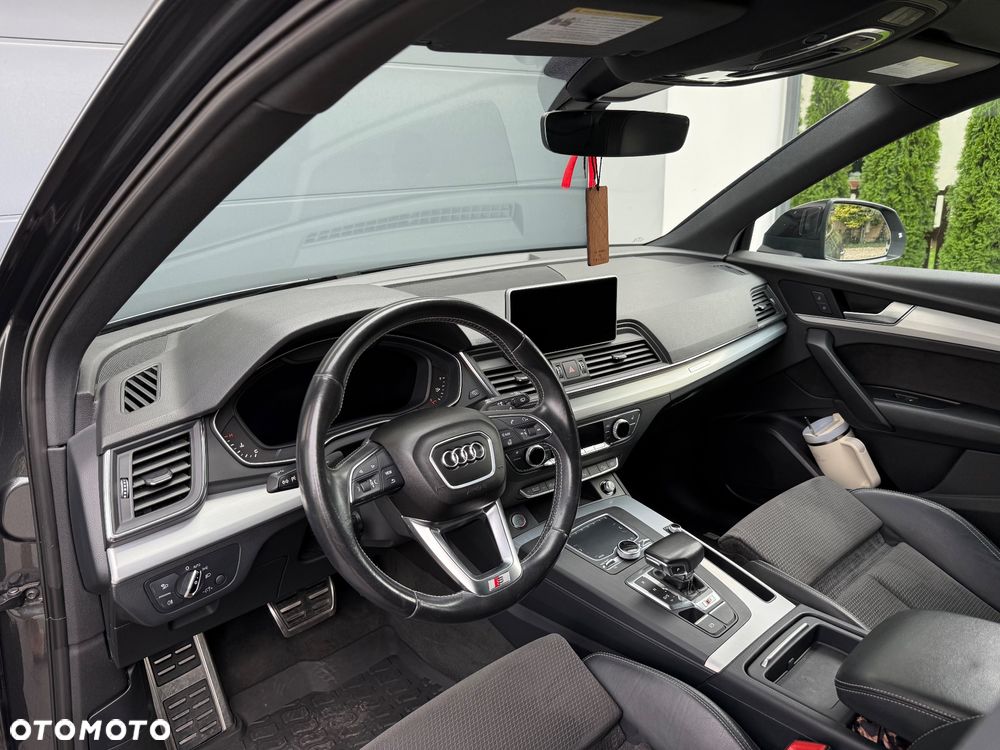 Audi SQ5 - 11