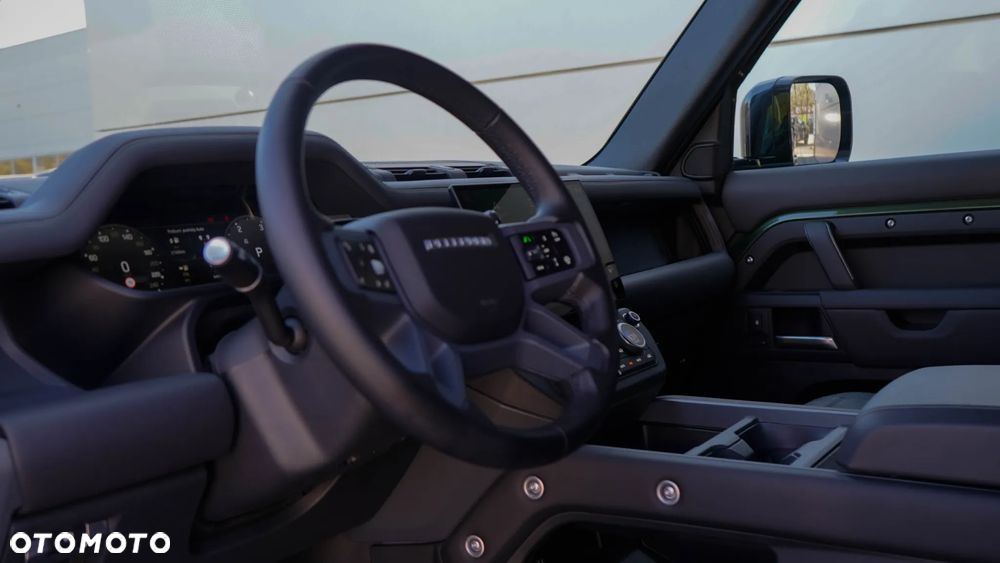 Land Rover Defender 3.0 D350 mHEV X-Dynamic SE - 12