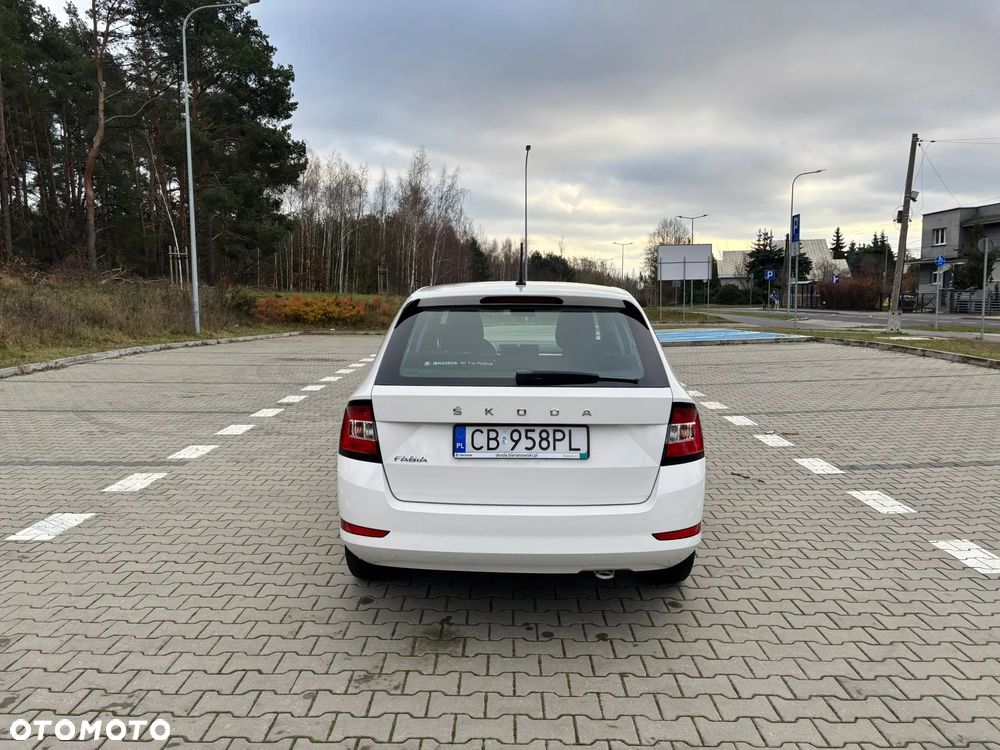 Skoda Fabia 1.0 TSI Active - 3