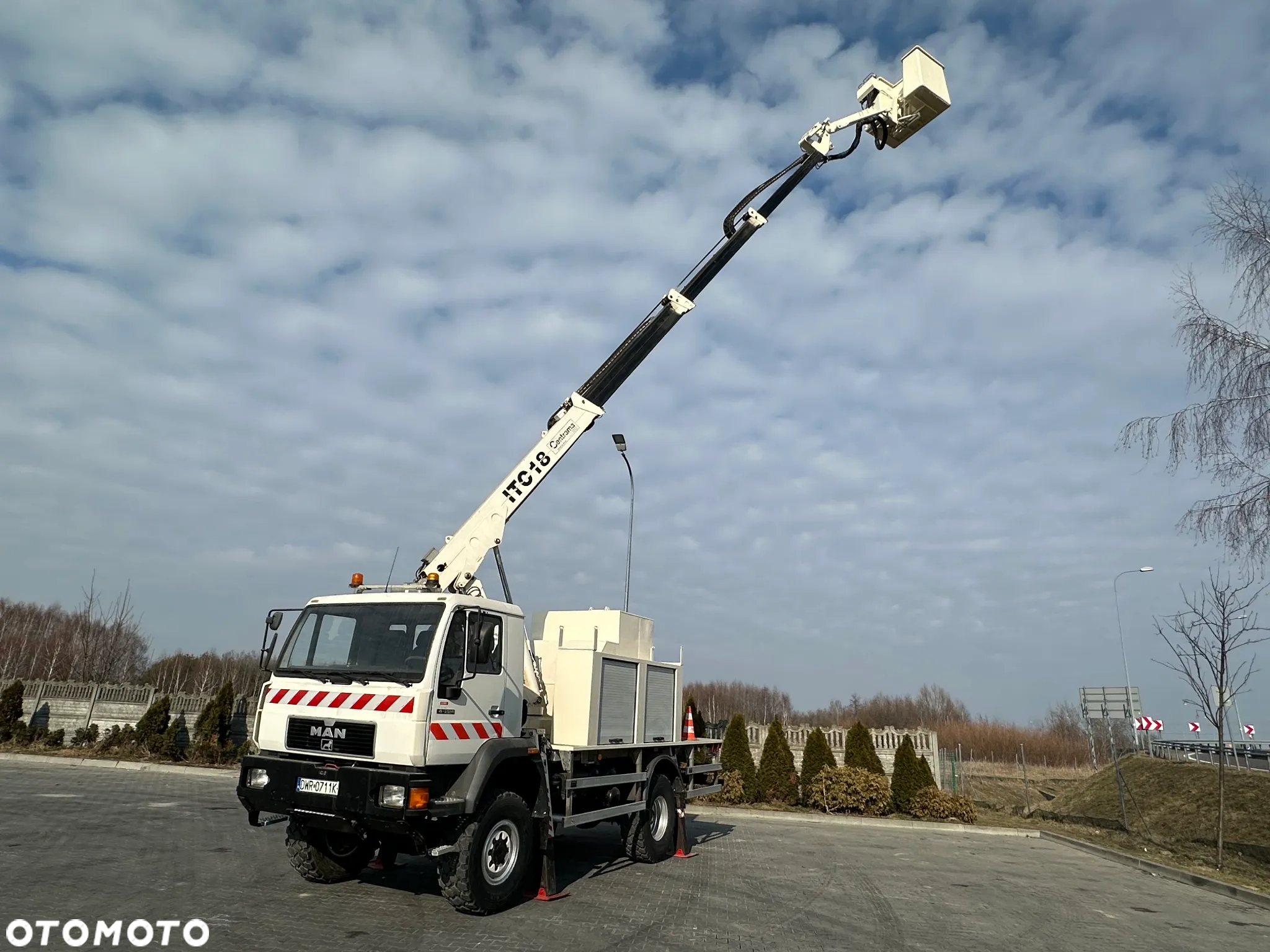 MAN - 4