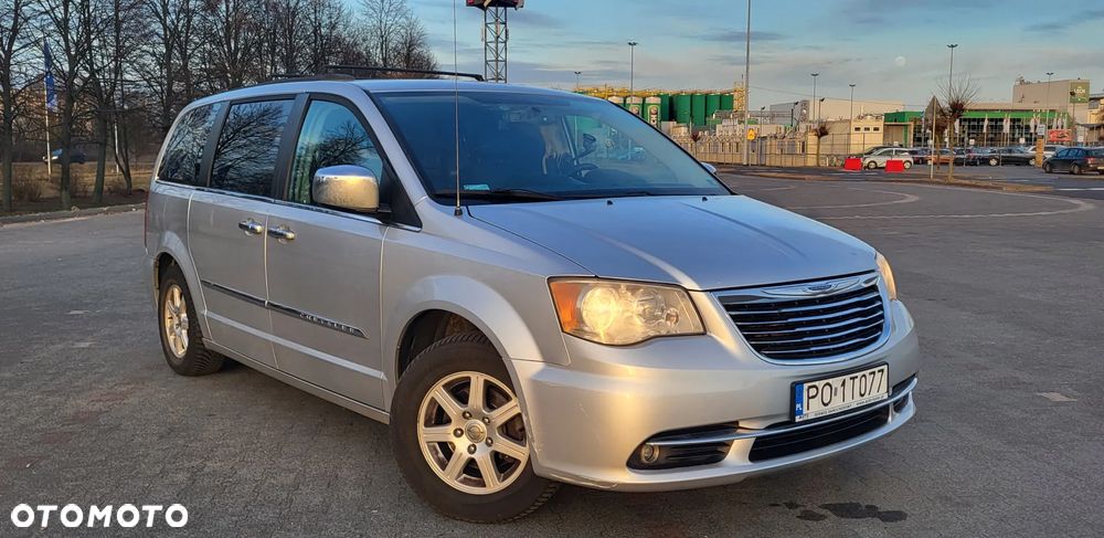 Chrysler Town & Country 3.6 Touring - 9