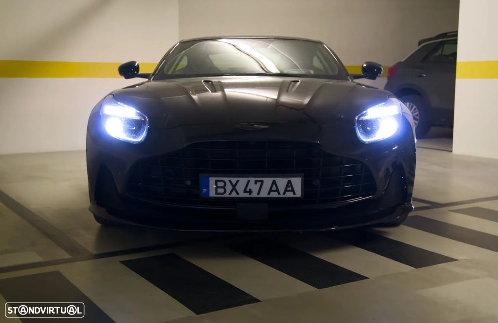 Aston Martin DB12 Coupé V8 - 6