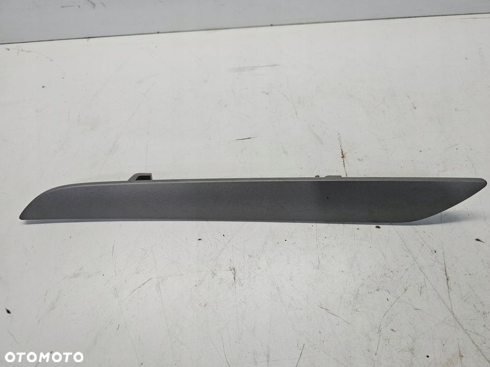 LISTWA DEKOR DRZWI LEWY TYŁ AUDI Q3 8U 8U0867419 - 4