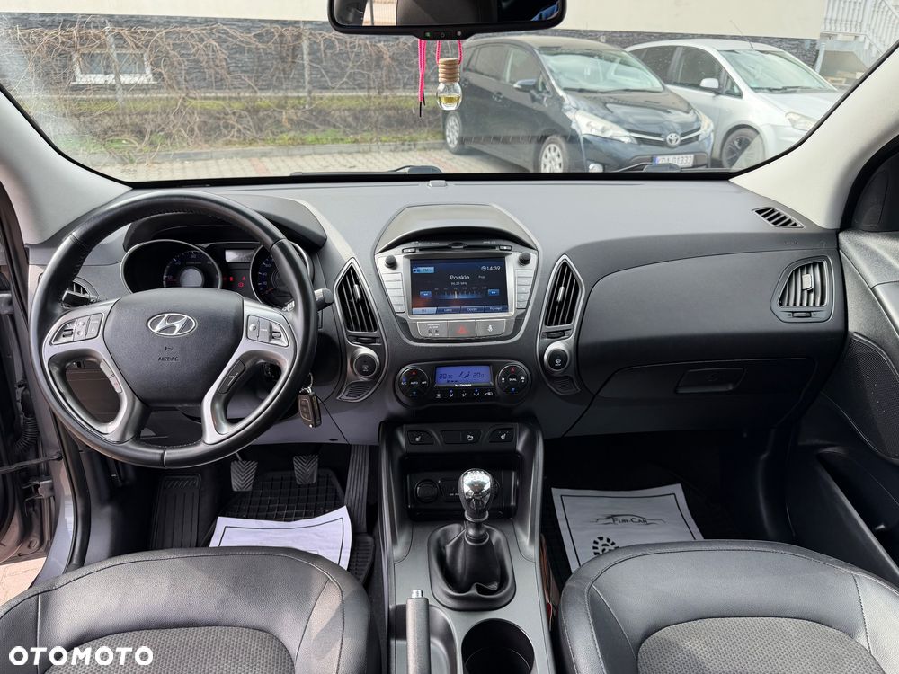 Hyundai ix35 1.7 CRDi 2WD blue Trend - 15