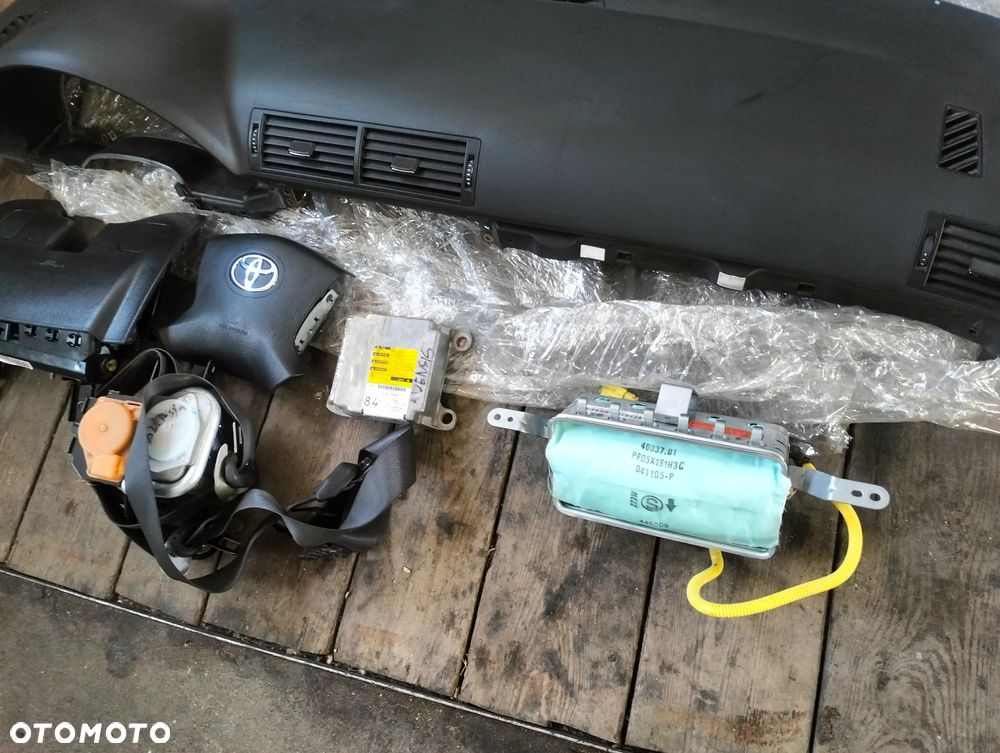 DESKA 3 PODUSZKI PASY SENSOR TOYOTA AVENSIS T25 LIFT - 4