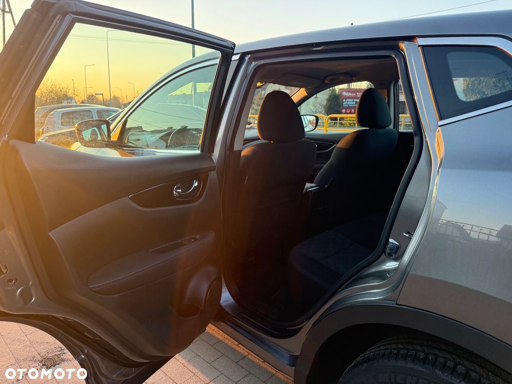 Nissan Qashqai 1.6 dCi DPF Start/Stop tekna - 22
