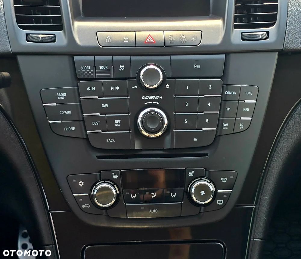 Opel Insignia - 24