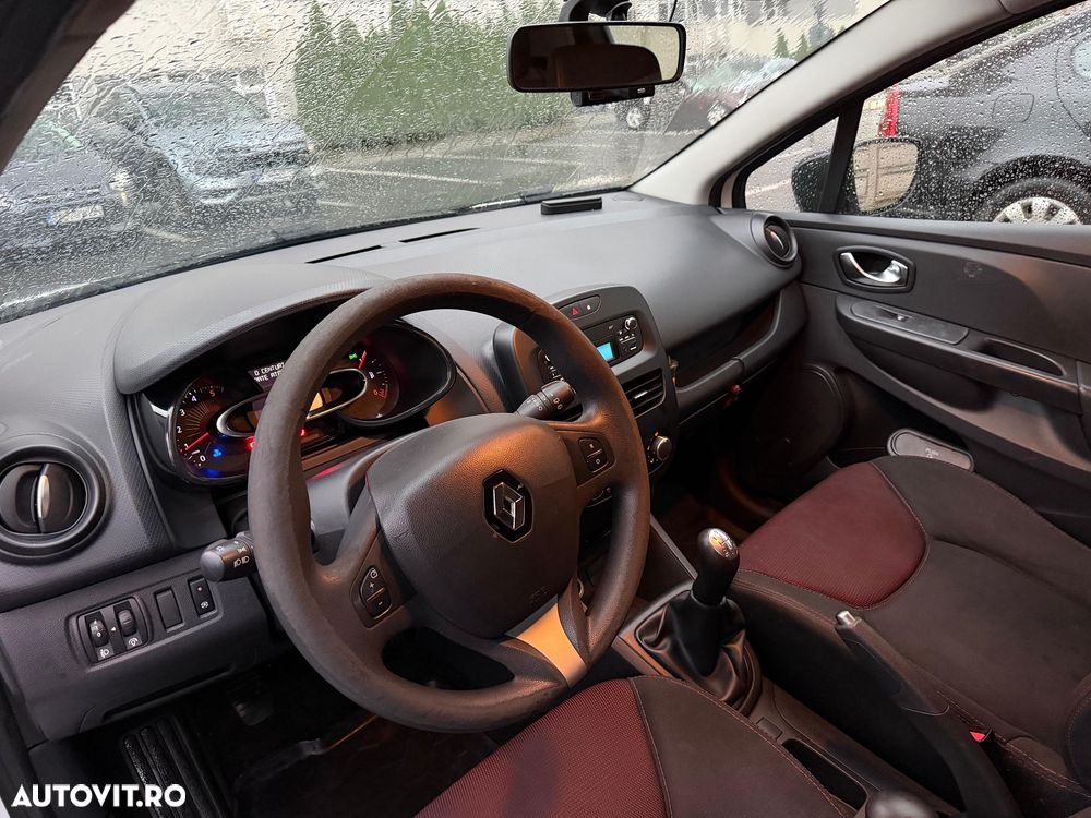 Renault Clio 1.5 dCi 75 Authentique - 5