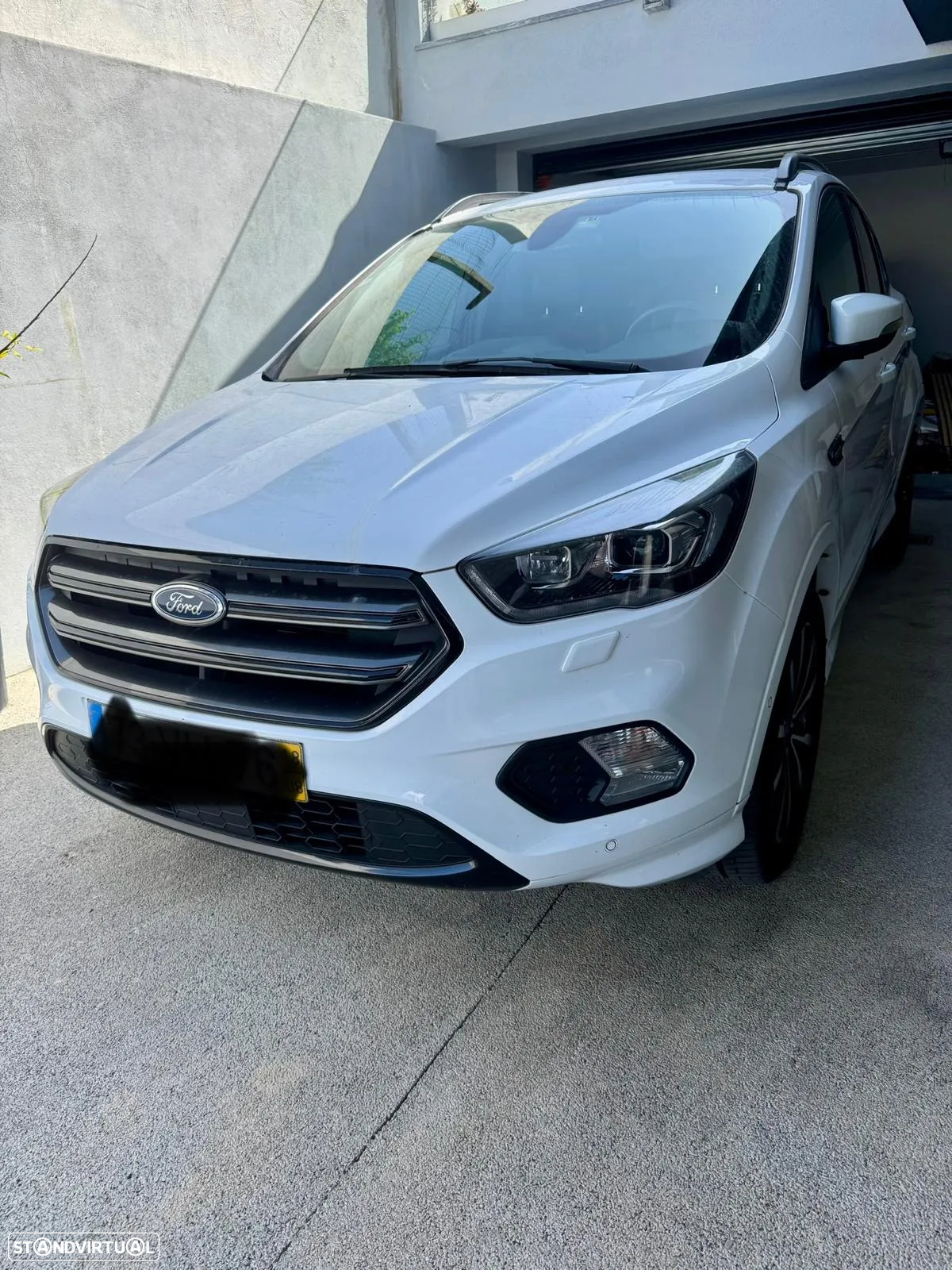Ford Kuga 1.5 TDCi ST-Line - 2