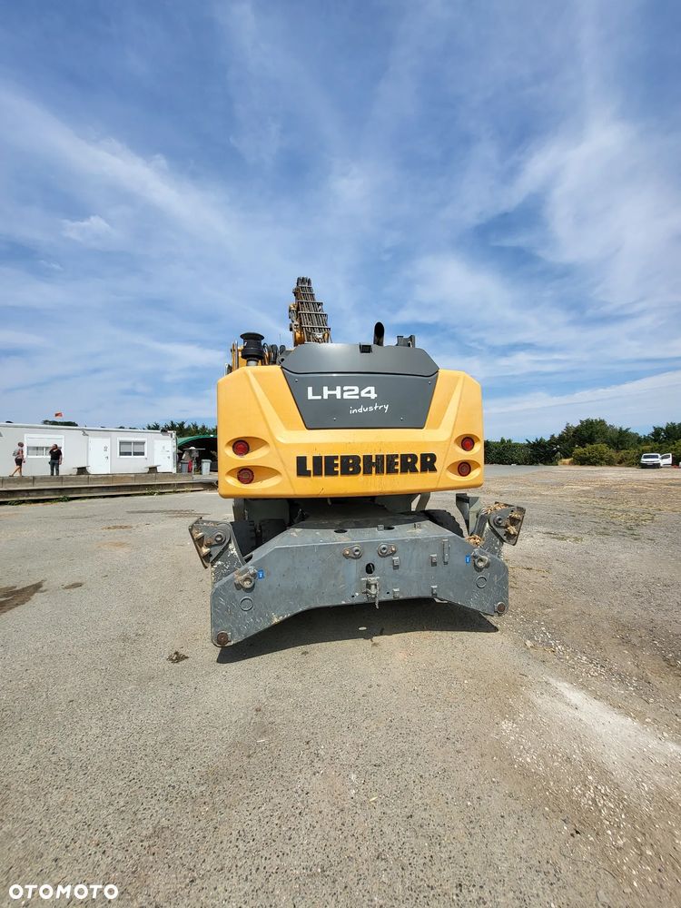Liebherr LH 24 LH 22 LH 30 SENNEBOGEN FUCHS PRZEŁADUNKOWA SUPER STAN CENTRALNE SMAROWANIE - 8