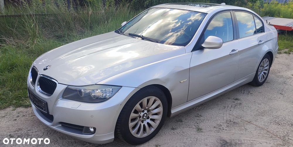 BMW Seria 3 318i - 2