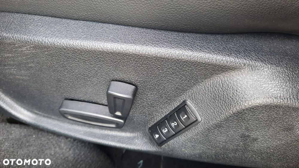 Ford Mondeo 2.5 Titanium S - 5