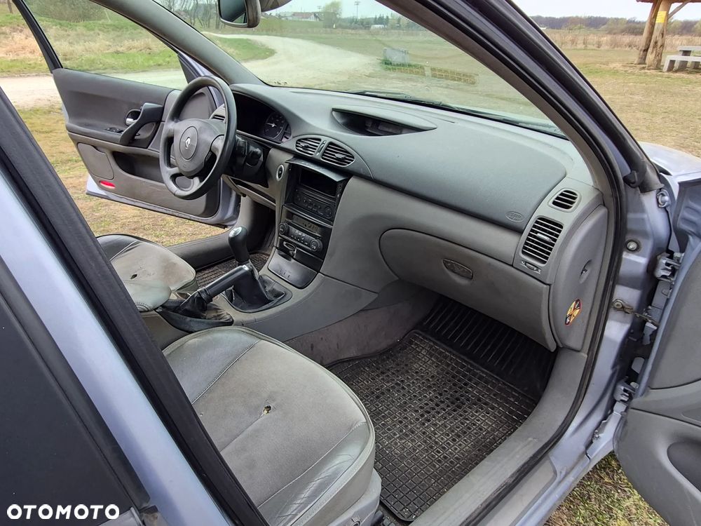 Renault Laguna - 10