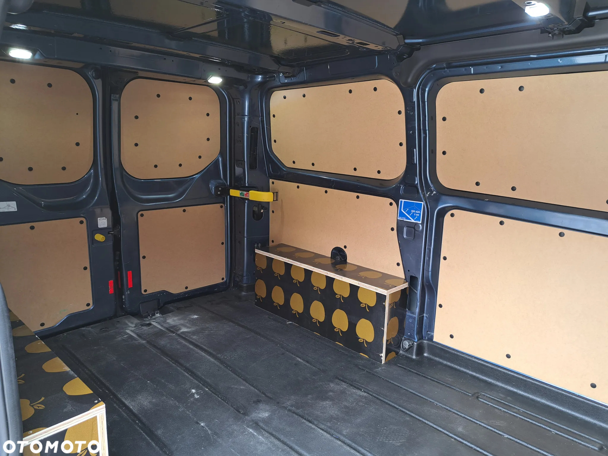 Ford Transit Custom - 28