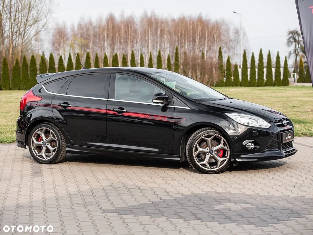 Ford Focus 1.6 EcoBoost Trend Sport - 14