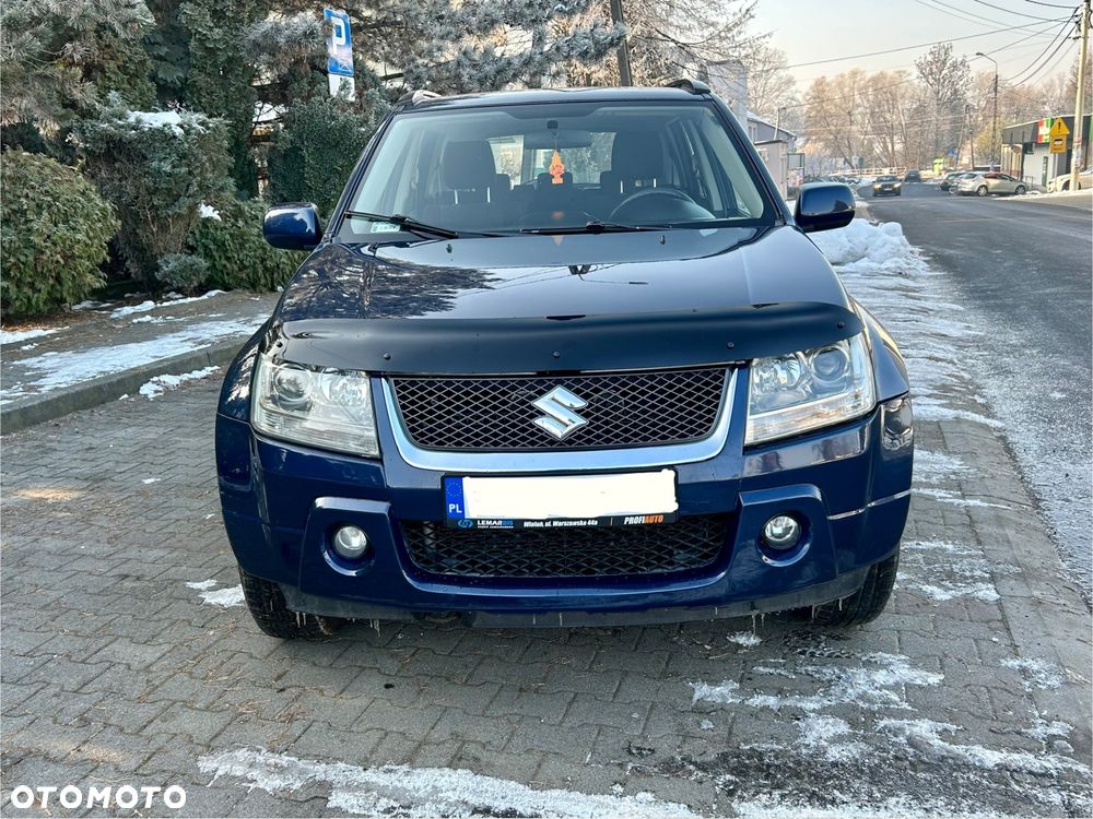 Suzuki Grand Vitara 2.0 - 5