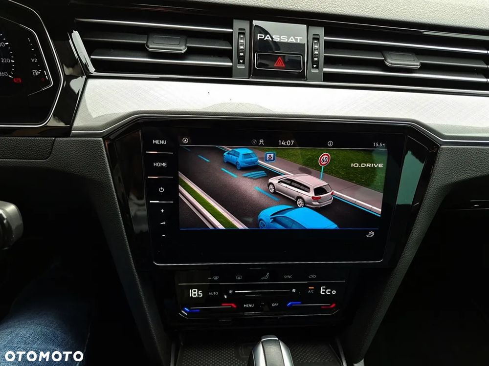 Volkswagen Passat 1.4 TSI Plug-In Hybrid GTE DSG - 23