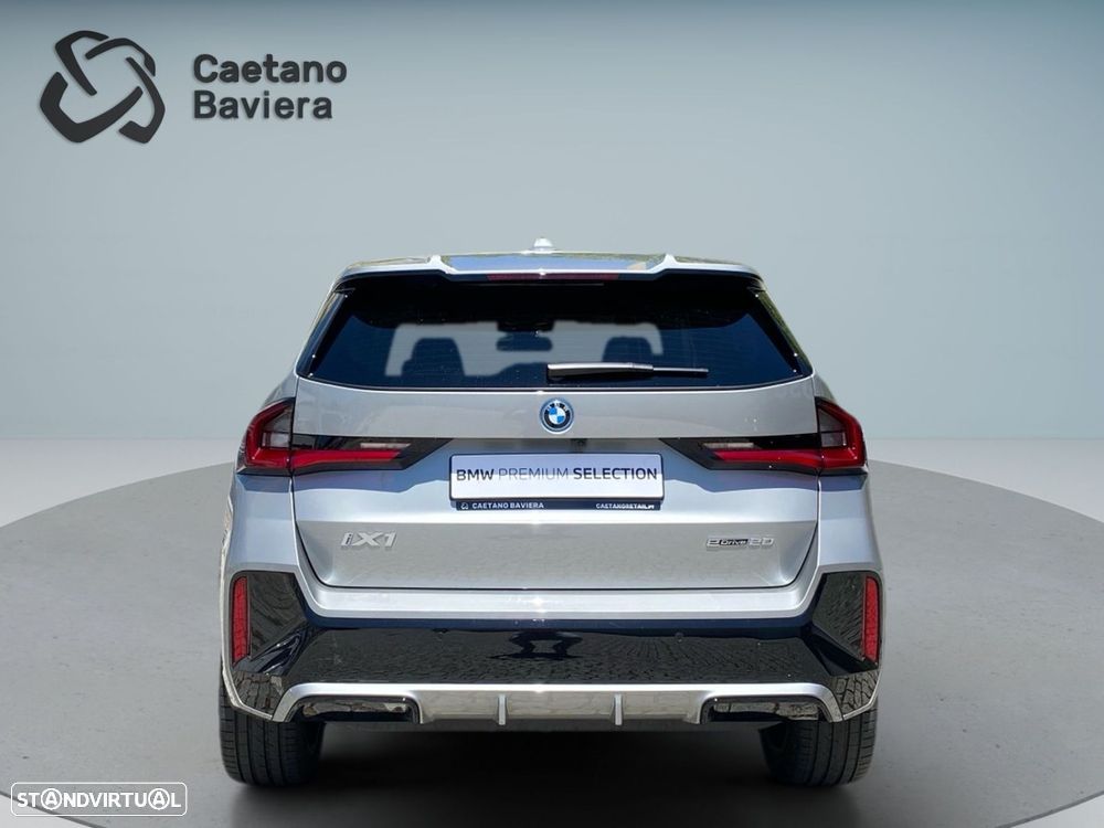 BMW iX1 eDrive20 Pack Desportivo M Pro - 21