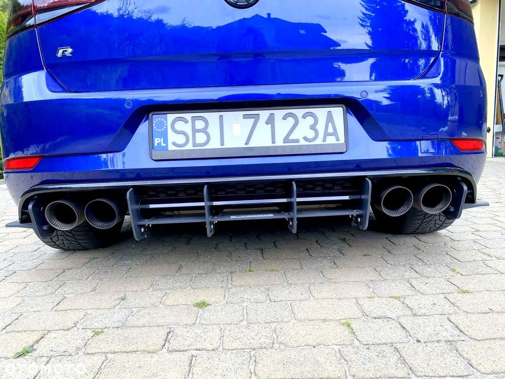 Volkswagen Golf - 27