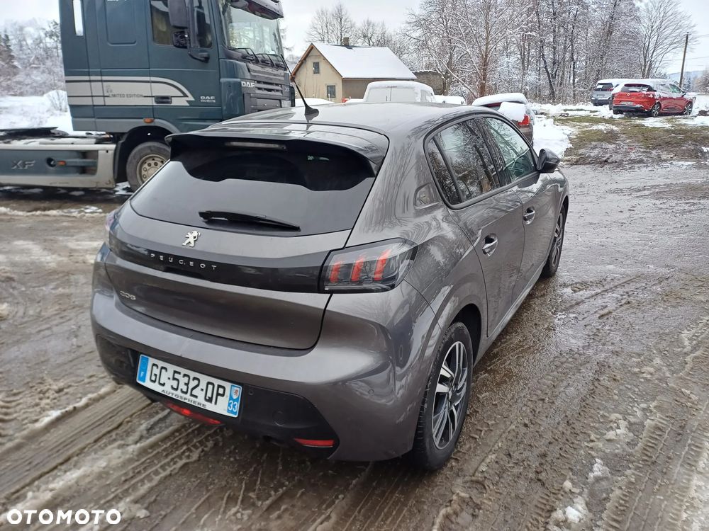 Peugeot 208 PureTech 100 EAT8 GT Pack - 3