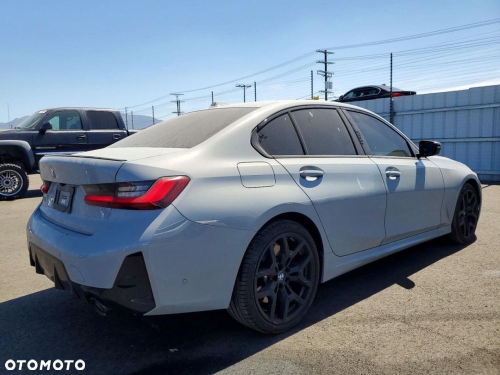 BMW Seria 3 - 4