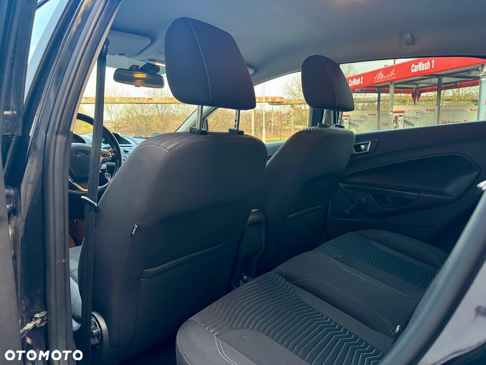 Ford Fiesta 1.0 EcoBoost Powershift Individual - 11