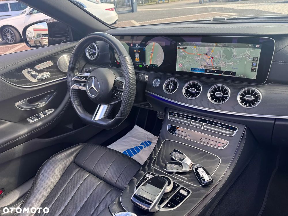 Mercedes-Benz Klasa E 200 4Matic 9G-TRONIC Avantgarde - 5
