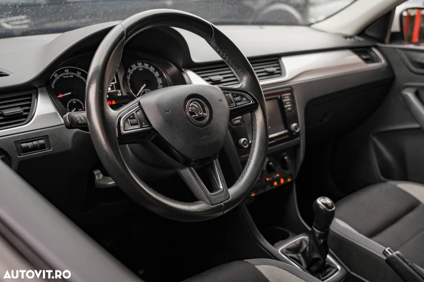 Skoda RAPID - 16