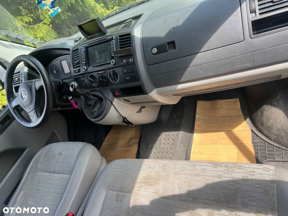 Volkswagen Transporter - 15