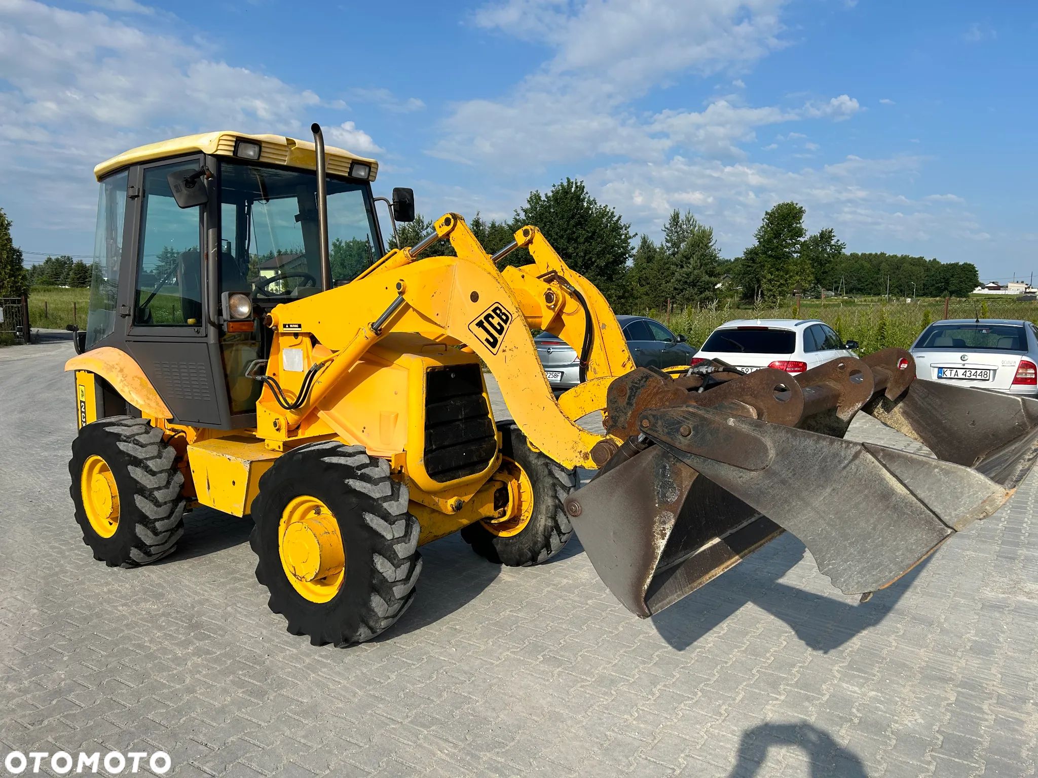 JCB 2CX - 1