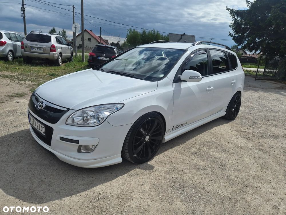 Hyundai i30 i30cw 2.0 CRDi Sport